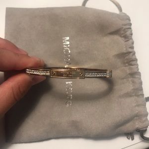 ROSE GOLD MICHAEL KORS BRACELET